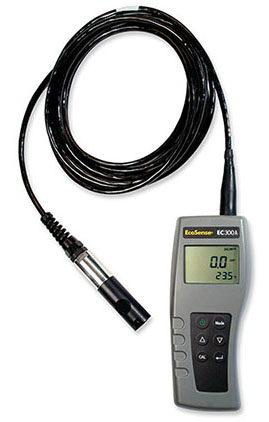 YSI EcoSense EC300A Conductivity/Temperature Meter