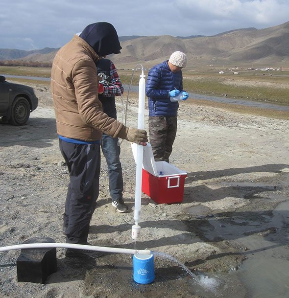 Pressurized Bailer in Mongolia